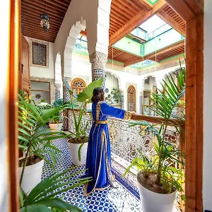 Nass Zmane Riad